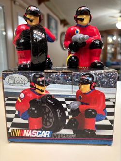 NASCAR salt and pepper set