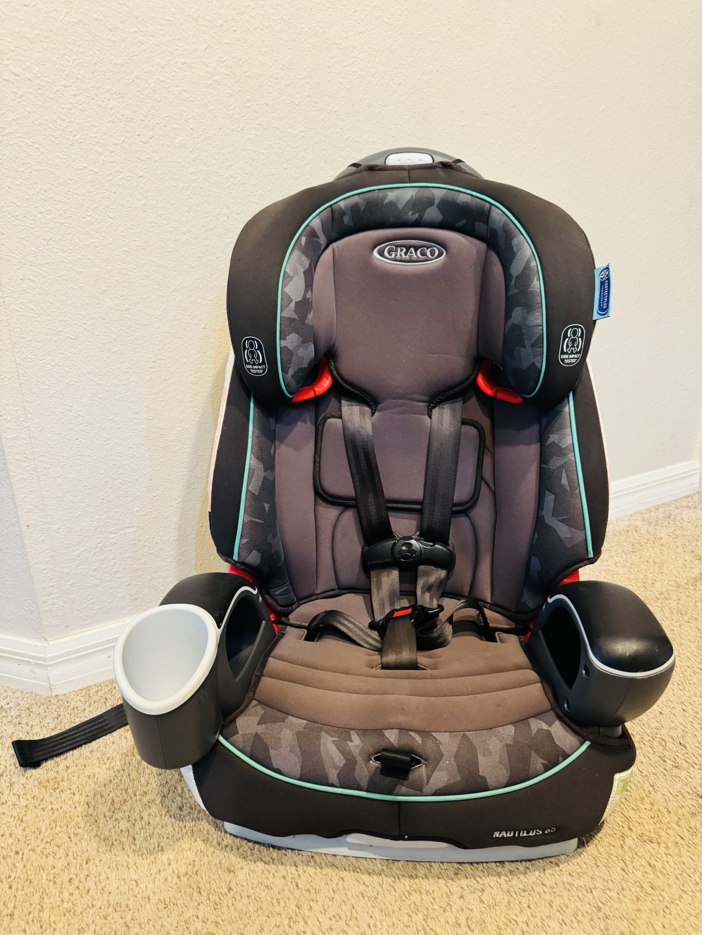Graco 3-in-1 Booster Car Seat Toddler To big kids