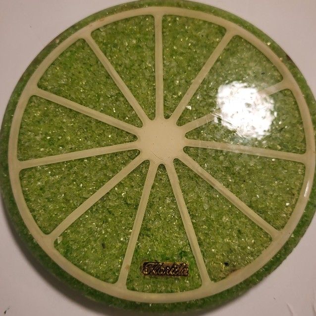 Wondermold Lime Slice Hot Plate Trivet Resin Crushed Glass Vintage 1970's