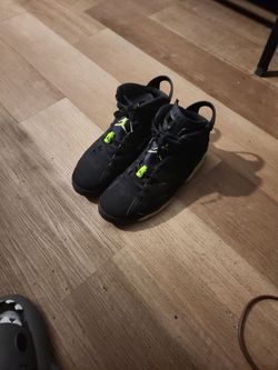 Jordans size 10