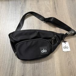 Alo Fanny Pack