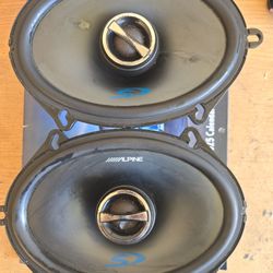 Alpine 5"x7" Speakers
