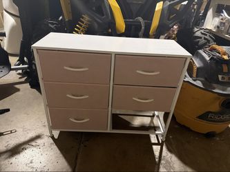 Pink & White 6-Drawer Fabric Dresser (missing 1 drawer)