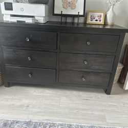 Brown 6 Drawer Dresser