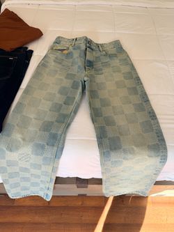 Louis Vuitton skater baggy jeans