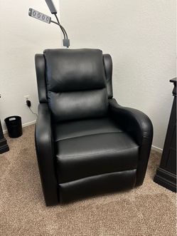 Recliner Chair