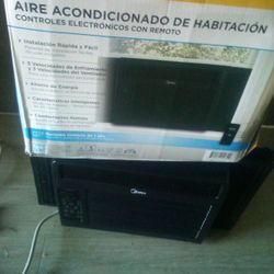 Midea Air Conditioning Unit With Remote 