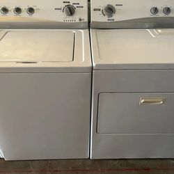 Washer & Dryer Kenmore Set 