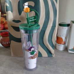 Snoopy venti cup