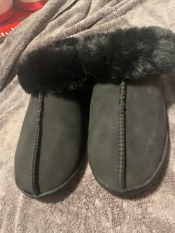 Women’s Slippers 