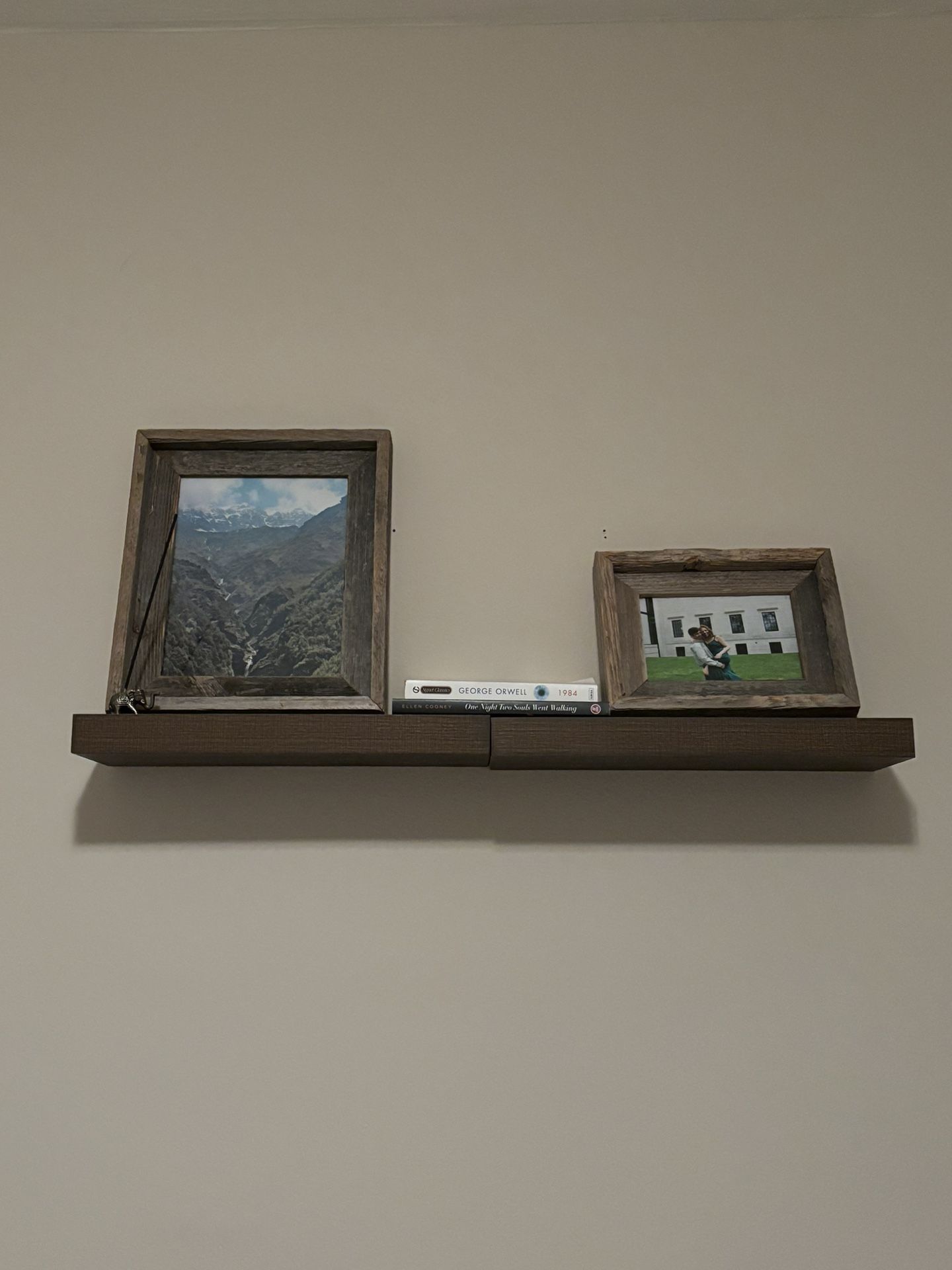 2 Wooden Shelves 