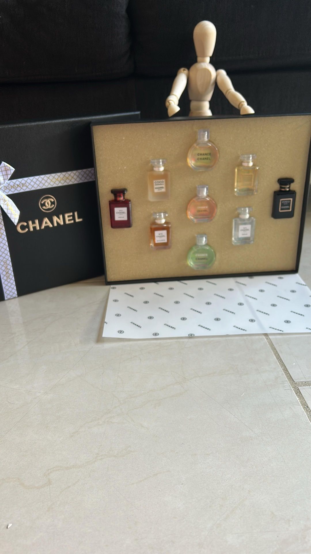 CHANEL VALENTINES DAY GIFT SET