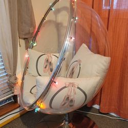Bubble Chair With Cushions 