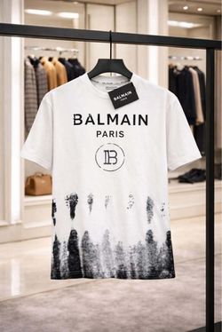 Balmain white Tshirt  ✅small✅ 🔥3 for $100🔥