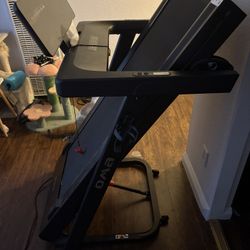 OMA at home Treadmill