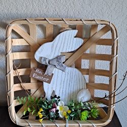 Easter Decor 