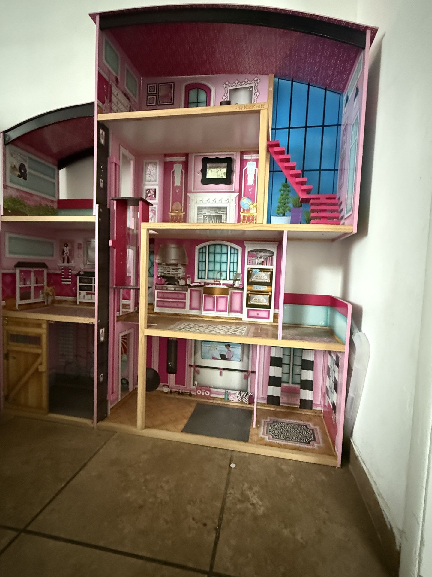 Pink Barbie Doll House 
