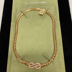 Van  Cleef & Arpels 18K Can Clef & Arpels 18K Gold Choker w/ 2 Carat Diamonds Total Weight Choker w/ 2 Carat Diamonds Total Weight