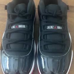 Air Jordan 11 Retro Low Size 9.5 Men’s 