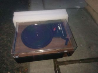 Record Bluetooth speaker
