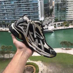 Balenciaga Runner Authentic Size 9