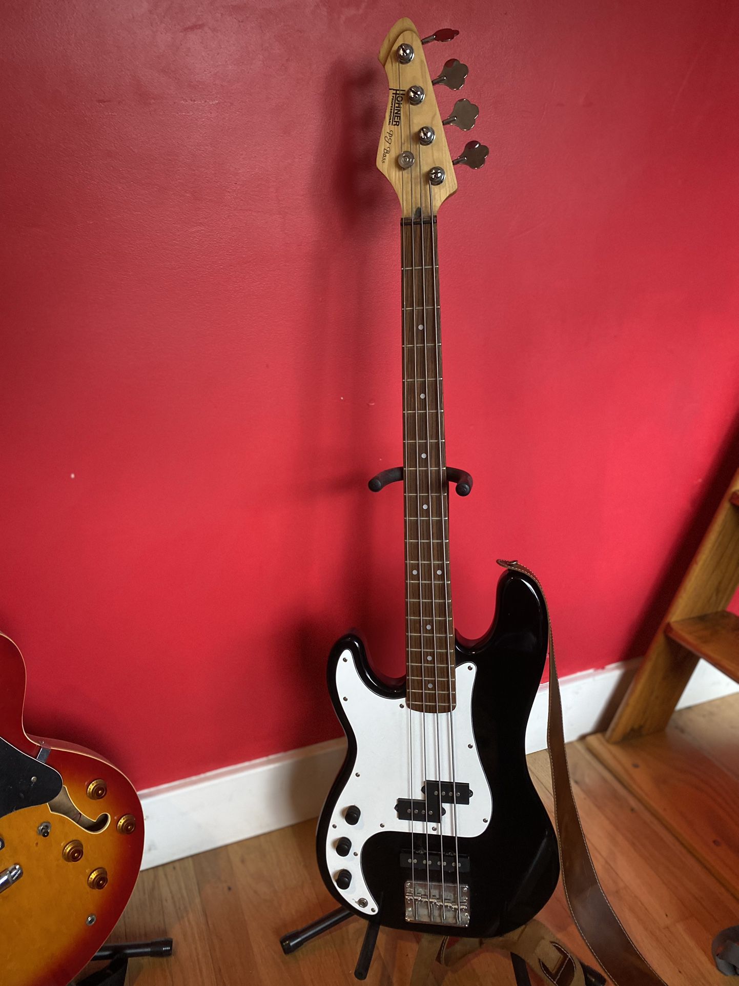 Hohner Left-Handed Bass Guitar