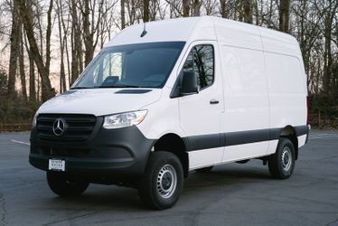 2025 Mercedes-Benz Sprinter Cargo 144 WB 4MATIC®