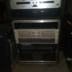 Sound Power Rack Crown Equalizer Crown Power Tech Two Amplifier Ramsa Amplifier