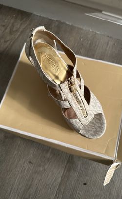 Mk Shoes Size 8