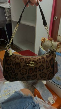 purses/shoulder bags/ crossbody 💗