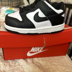 Toddler Nike Panda