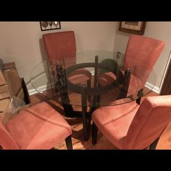Dinette Table with 4 Chairs