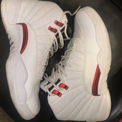 Jordan 12 Retro Twist Size 10 Used