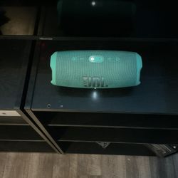 JBL Charge 5 Portable Bluetooth Speaker