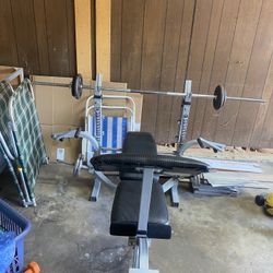 Weight Bench 