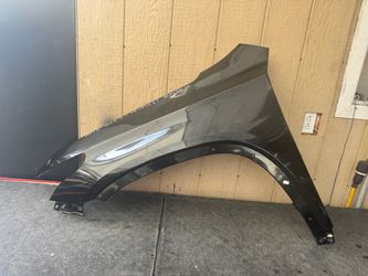 2018 2019 2020 2021 2022 2023 CHEVROLET TRAVERSE LEFT SIDE FENDER OEM USED