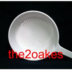 Vintage VISION White CORNINGWARE 12 H Skillet Roaster Waffle Bottom Handle Collectible