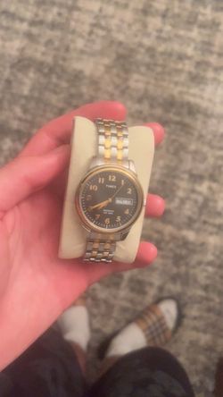 black dial Two-tone TimeX