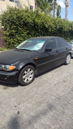 2004 BMW 325i