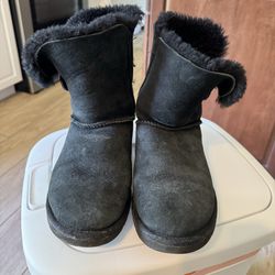 UGG Black Boots-Size 8