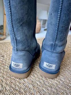 UGG classic boots. Size 10