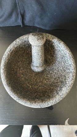 Large stone Molcajete spice  grinder Mortal & Pestle