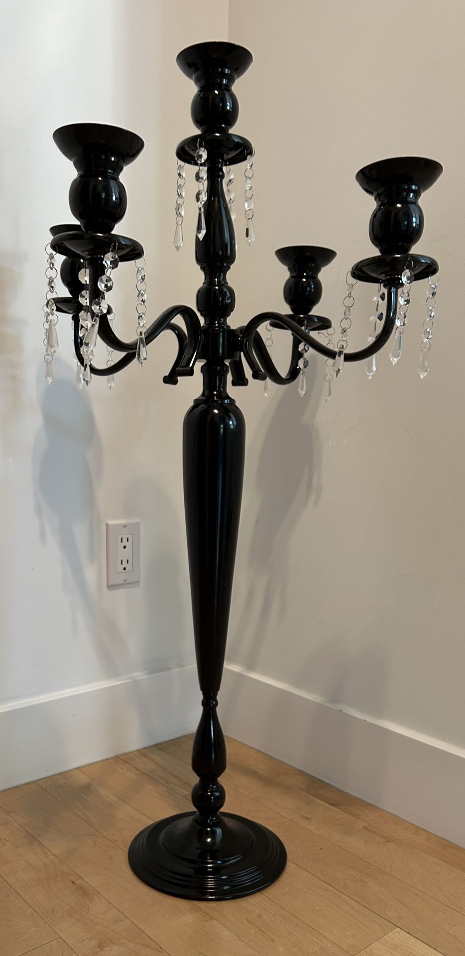 12 Beautiful Black Candelabras With Hanging Crystals