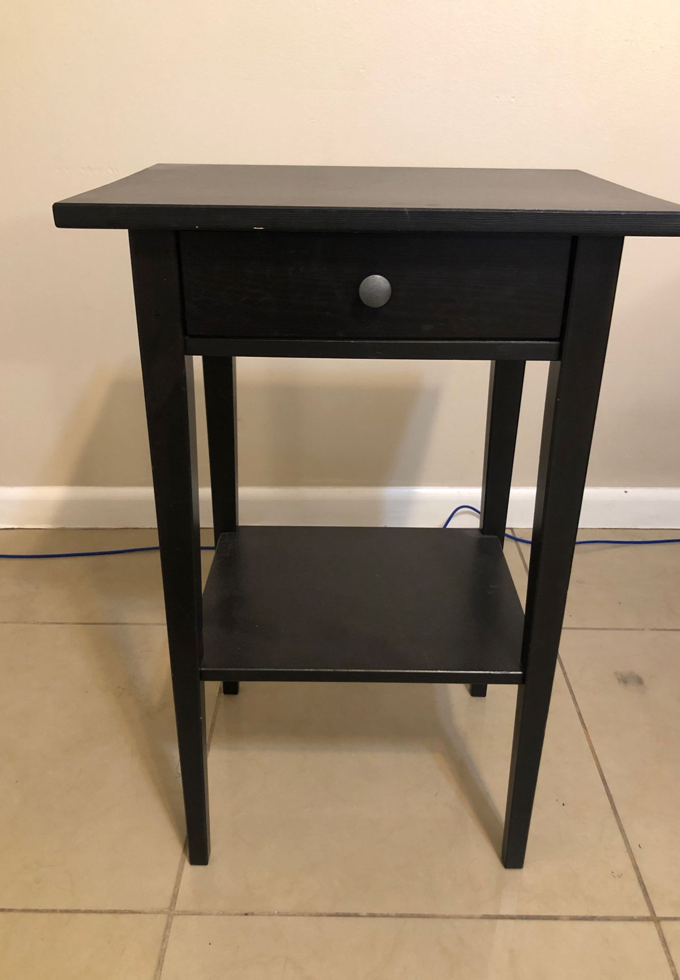 End table