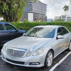 2010 Mercedes-Benz E-Class