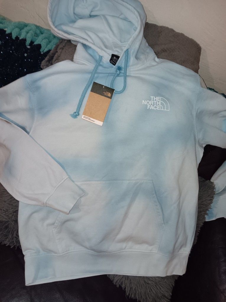 Large New Northface Hoodie