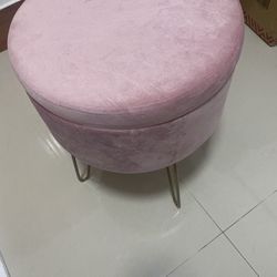Footstool Round Velvet Storage Ottoman Footrest Stool Seat Vanity Chair w/Metal Legs pink ( please follow my page all brand new )