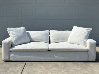 Free Delivery/ Utopia Sofa 96 by Living Spaces