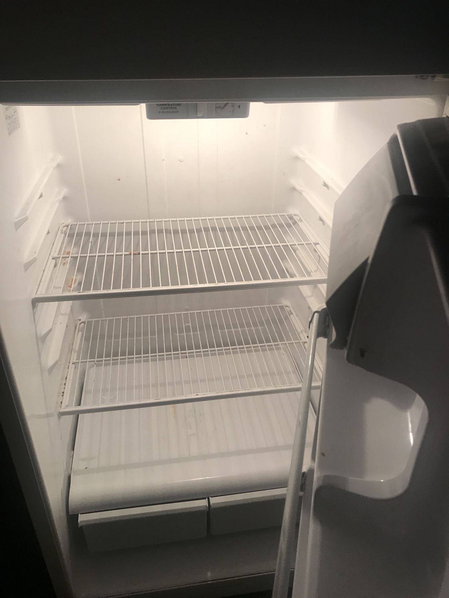 GE Refrigerator