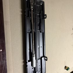 Snap-on 1/2" Drive SAE Adjustable Click-Type Flex-Head Torque Wrench (50-250 ft-lb)